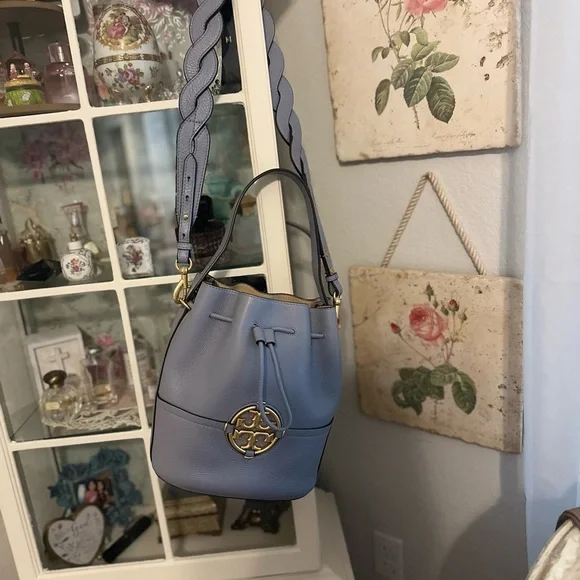 Tory Burch Miller leather Bucket Bag - Picture 10 of 11